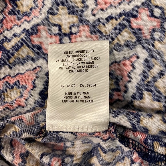 Akemi + Kin Anthropologie Galapa Print Asymmetrical Sleeveless Blouse - Picture 10 of 11